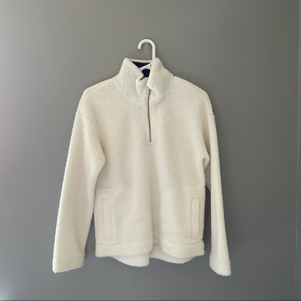 Old Navy pullover